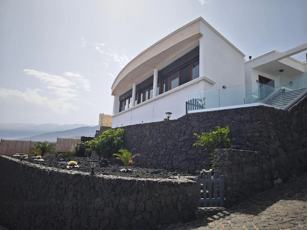 Villa Gonzalez Sea Views Radazul
